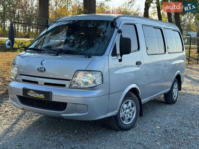 Сірий Кіа Преджіо, об'ємом двигуна 2.7 л та пробігом 666 тис. км за 5600 $, фото 1 на Automoto.ua