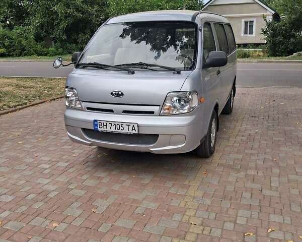 Сірий Кіа Преджіо, об'ємом двигуна 2.7 л та пробігом 95 тис. км за 7300 $, фото 1 на Automoto.ua