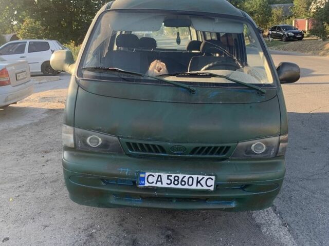 Зелений Кіа Преджіо, об'ємом двигуна 2.7 л та пробігом 200 тис. км за 1500 $, фото 1 на Automoto.ua
