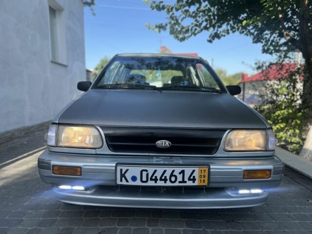 Сірий Кіа Прайд, об'ємом двигуна 1.3 л та пробігом 243 тис. км за 1600 $, фото 1 на Automoto.ua