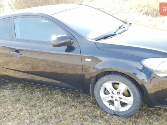 Чорний Кіа Про Сід, об'ємом двигуна 1.6 л та пробігом 220 тис. км за 7500 $, фото 1 на Automoto.ua