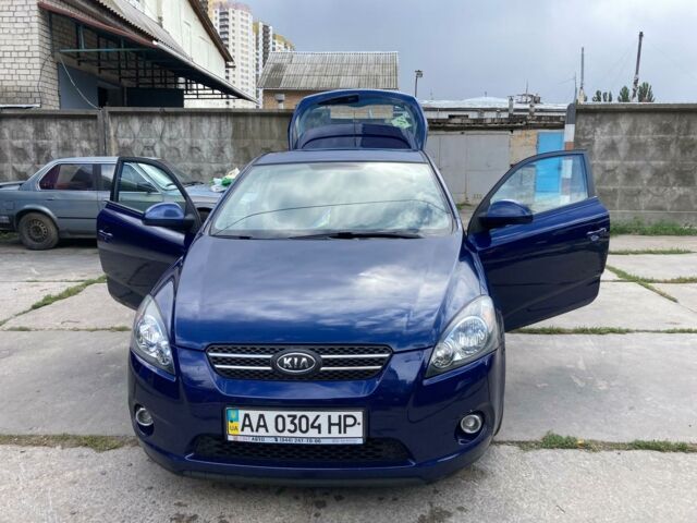Синий Киа Про Сид, объемом двигателя 1.6 л и пробегом 174 тыс. км за 7500 $, фото 1 на Automoto.ua