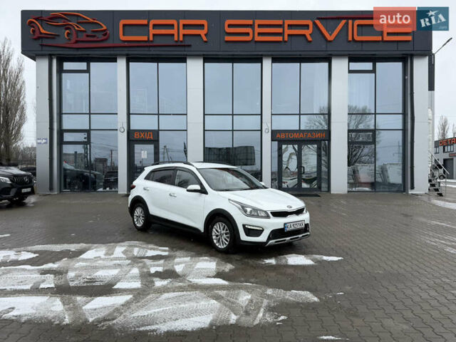 Белый Киа Rio X-Line, объемом двигателя 1.6 л и пробегом 82 тыс. км за 15999 $, фото 1 на Automoto.ua