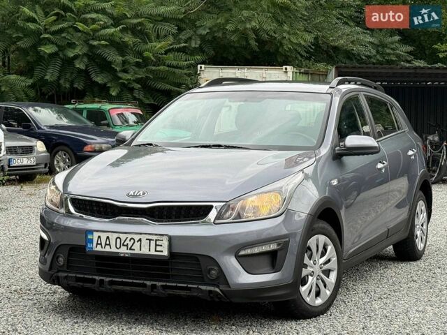 Сірий Кіа Rio X-Line, об'ємом двигуна 1.59 л та пробігом 85 тис. км за 11800 $, фото 1 на Automoto.ua