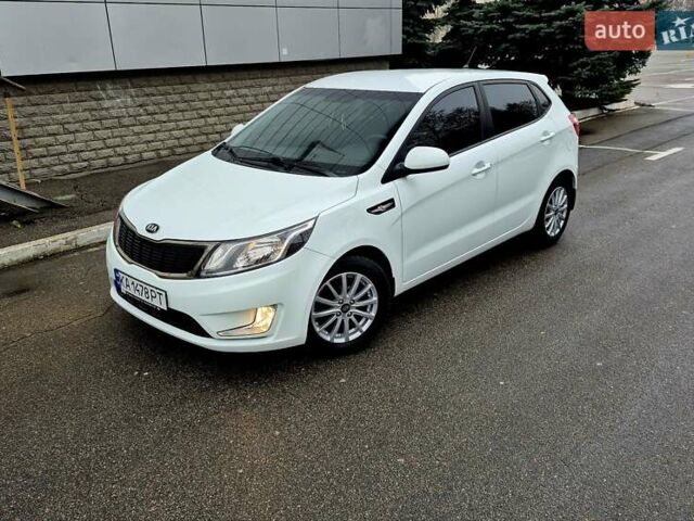 Белый Киа Рио, объемом двигателя 1.4 л и пробегом 132 тыс. км за 8999 $, фото 1 на Automoto.ua