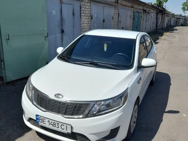 Белый Киа Рио, объемом двигателя 1.4 л и пробегом 162 тыс. км за 6500 $, фото 1 на Automoto.ua