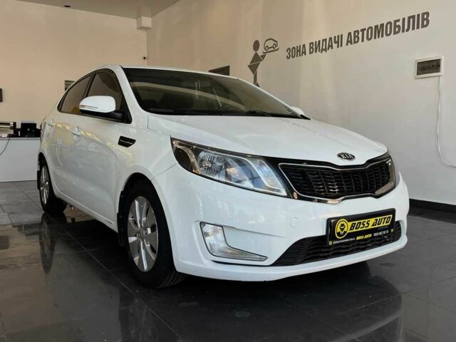 Білий Кіа Ріо, об'ємом двигуна 1.6 л та пробігом 182 тис. км за 7330 $, фото 1 на Automoto.ua