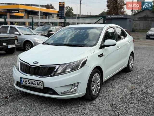 Білий Кіа Ріо, об'ємом двигуна 1.59 л та пробігом 209 тис. км за 4699 $, фото 1 на Automoto.ua