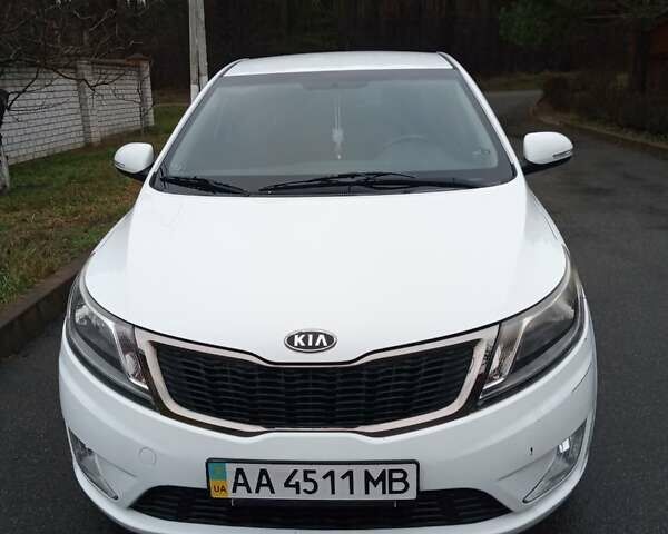 Белый Киа Рио, объемом двигателя 1.6 л и пробегом 42 тыс. км за 7800 $, фото 1 на Automoto.ua