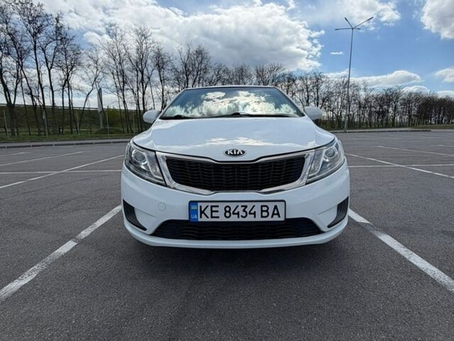 Белый Киа Рио, объемом двигателя 1.4 л и пробегом 125 тыс. км за 6500 $, фото 1 на Automoto.ua