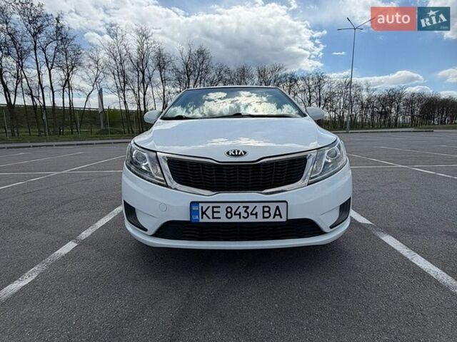 Белый Киа Рио, объемом двигателя 1.4 л и пробегом 125 тыс. км за 7800 $, фото 1 на Automoto.ua