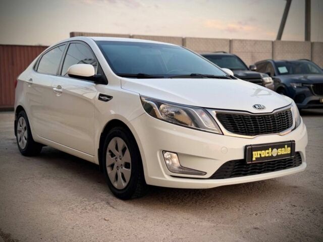 Белый Киа Рио, объемом двигателя 0 л и пробегом 73 тыс. км за 7970 $, фото 1 на Automoto.ua