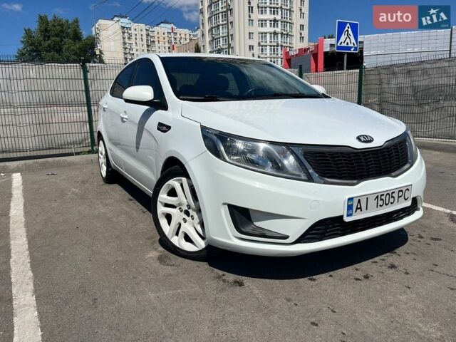 Белый Киа Рио, объемом двигателя 1.4 л и пробегом 178 тыс. км за 6800 $, фото 1 на Automoto.ua