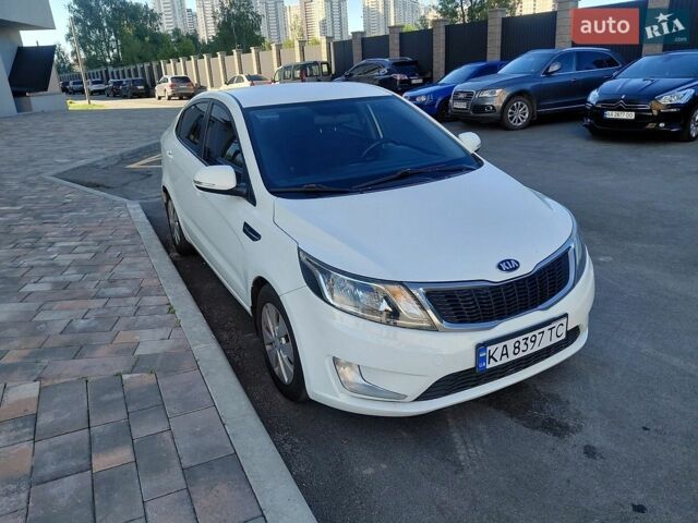 Білий Кіа Ріо, об'ємом двигуна 1.59 л та пробігом 179 тис. км за 6700 $, фото 1 на Automoto.ua