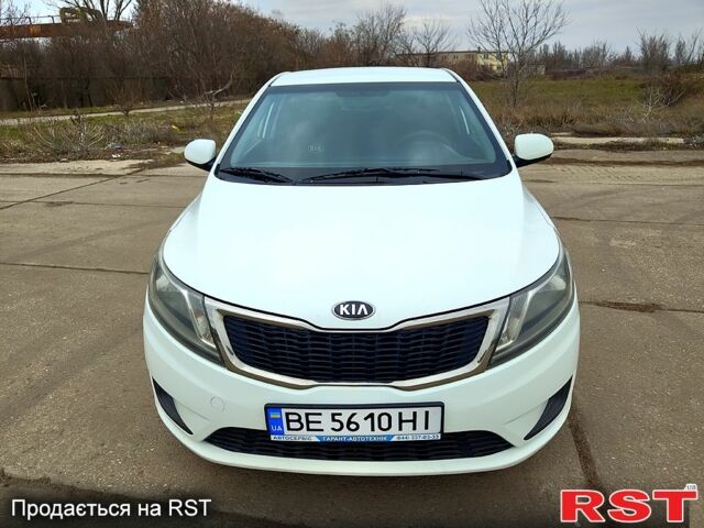 Белый Киа Рио, объемом двигателя 1.4 л и пробегом 163 тыс. км за 7800 $, фото 1 на Automoto.ua