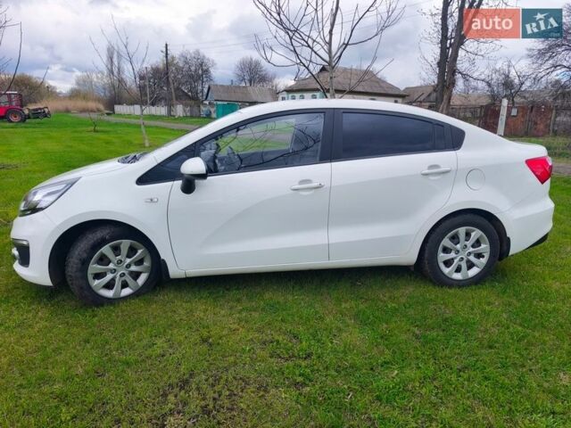 Белый Киа Рио, объемом двигателя 1.25 л и пробегом 85 тыс. км за 8100 $, фото 1 на Automoto.ua
