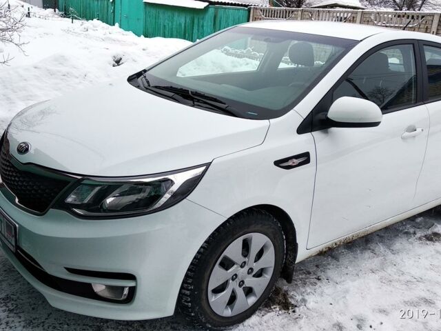 Білий Кіа Ріо, об'ємом двигуна 1.4 л та пробігом 10 тис. км за 11000 $, фото 1 на Automoto.ua