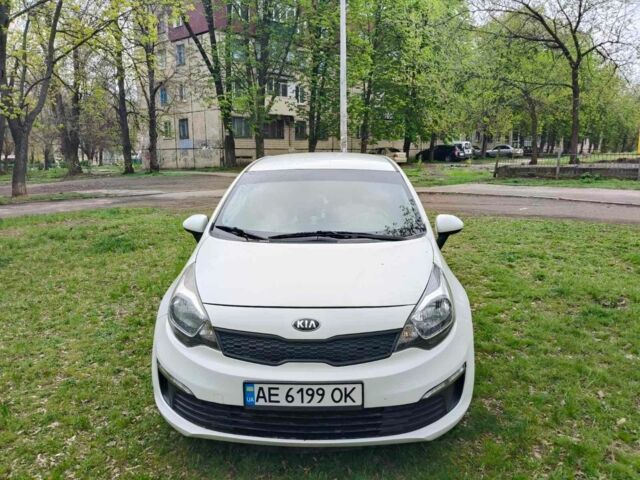 Белый Киа Рио, объемом двигателя 1.6 л и пробегом 133 тыс. км за 8500 $, фото 1 на Automoto.ua
