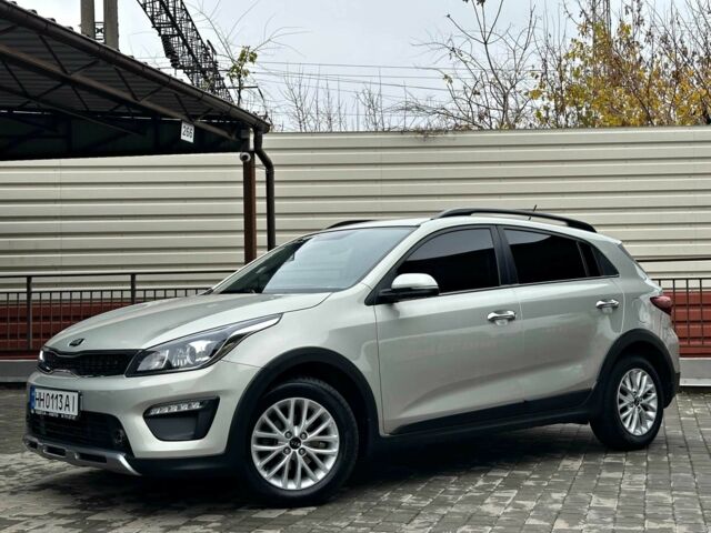 Бежевый Киа Рио, объемом двигателя 1.6 л и пробегом 39 тыс. км за 16500 $, фото 1 на Automoto.ua