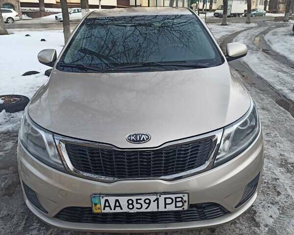 Бежевый Киа Рио, объемом двигателя 1.4 л и пробегом 128 тыс. км за 7500 $, фото 1 на Automoto.ua
