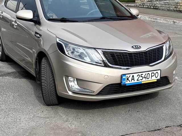 Бежевый Киа Рио, объемом двигателя 1.6 л и пробегом 152 тыс. км за 8200 $, фото 1 на Automoto.ua