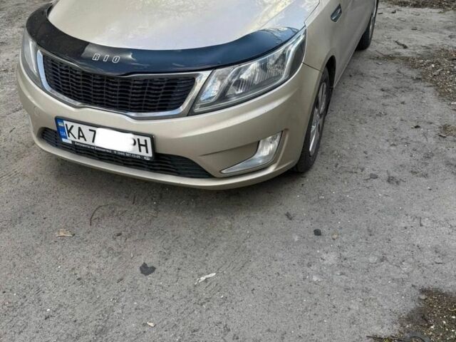 Бежевий Кіа Ріо, об'ємом двигуна 1.59 л та пробігом 180 тис. км за 6800 $, фото 1 на Automoto.ua