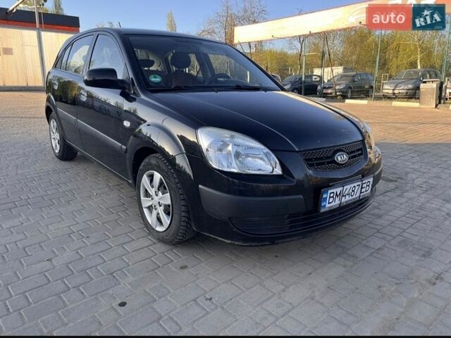 Черный Киа Рио, объемом двигателя 1.4 л и пробегом 205 тыс. км за 4000 $, фото 1 на Automoto.ua