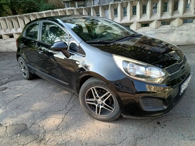 Чорний Кіа Ріо, об'ємом двигуна 1.1 л та пробігом 182 тис. км за 5500 $, фото 1 на Automoto.ua