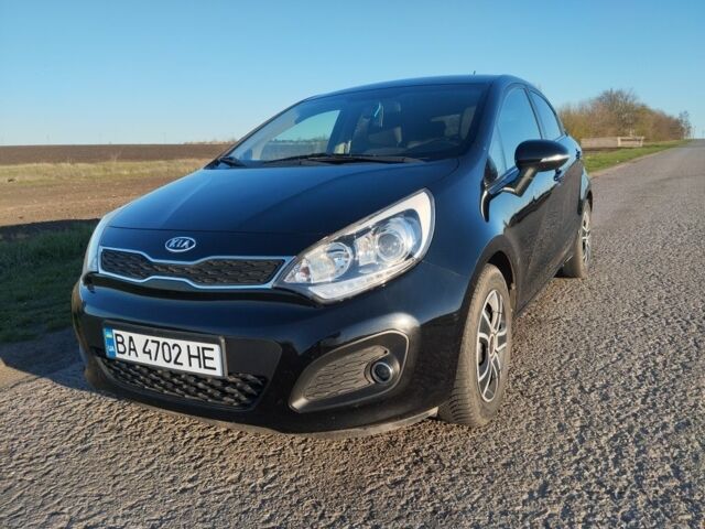 Черный Киа Рио, объемом двигателя 1.1 л и пробегом 235 тыс. км за 6032 $, фото 1 на Automoto.ua