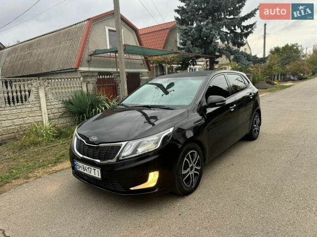 Чорний Кіа Ріо, об'ємом двигуна 1.59 л та пробігом 165 тис. км за 6400 $, фото 1 на Automoto.ua