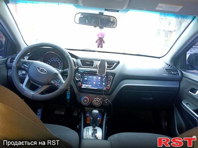 Чорний Кіа Ріо, об'ємом двигуна 1.6 л та пробігом 16000 тис. км за 7800 $, фото 1 на Automoto.ua