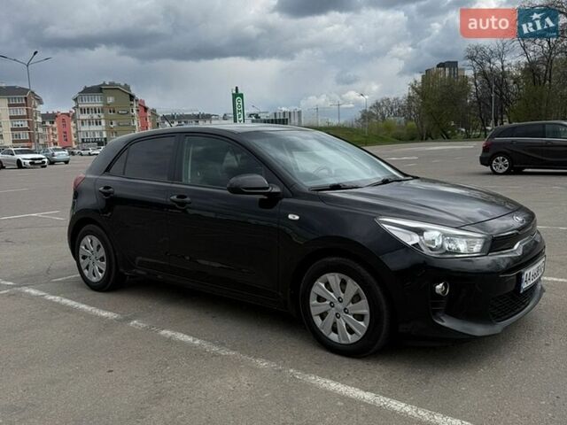 Черный Киа Рио, объемом двигателя 1.4 л и пробегом 139 тыс. км за 12700 $, фото 1 на Automoto.ua