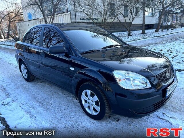 Черный Киа Рио, объемом двигателя 1.4 л и пробегом 1200 тыс. км за 5000 $, фото 1 на Automoto.ua