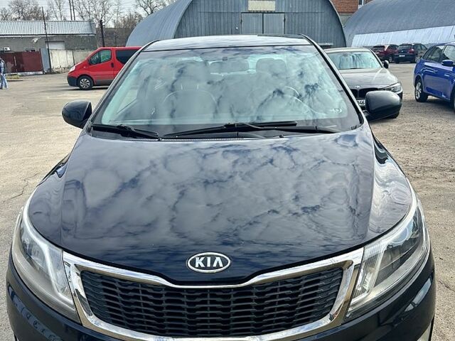 Чорний Кіа Ріо, об'ємом двигуна 1.6 л та пробігом 249 тис. км за 7200 $, фото 1 на Automoto.ua