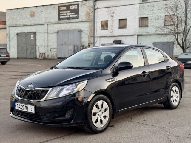 Черный Киа Рио, объемом двигателя 1.4 л и пробегом 305 тыс. км за 4750 $, фото 1 на Automoto.ua