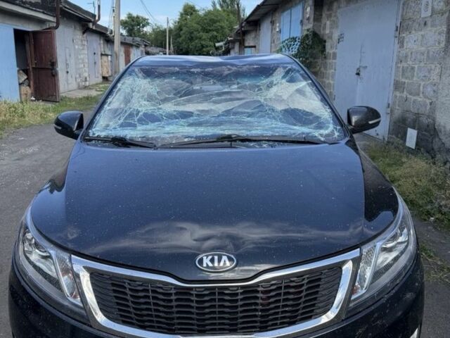 Черный Киа Рио, объемом двигателя 1.6 л и пробегом 195 тыс. км за 3999 $, фото 1 на Automoto.ua