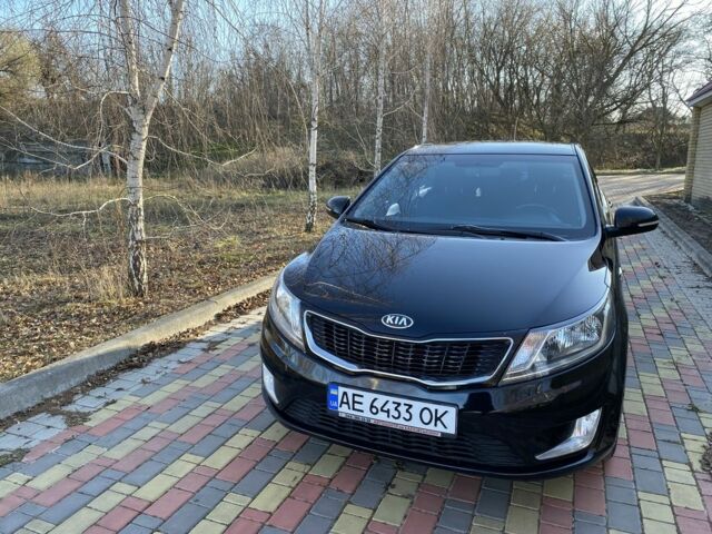 Чорний Кіа Ріо, об'ємом двигуна 1.6 л та пробігом 170 тис. км за 8600 $, фото 1 на Automoto.ua