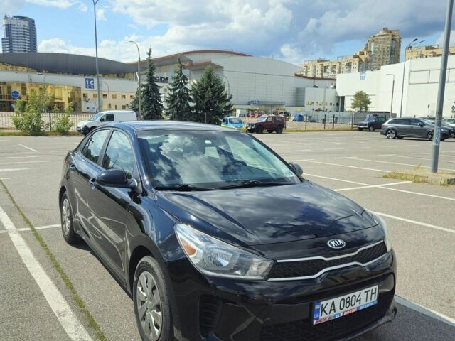 Черный Киа Рио, объемом двигателя 1.6 л и пробегом 74 тыс. км за 13900 $, фото 1 на Automoto.ua