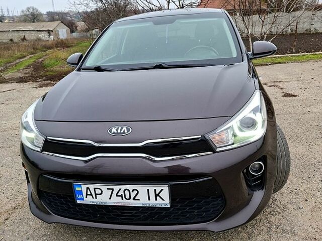 Коричневий Кіа Ріо, об'ємом двигуна 1.4 л та пробігом 78 тис. км за 11500 $, фото 1 на Automoto.ua