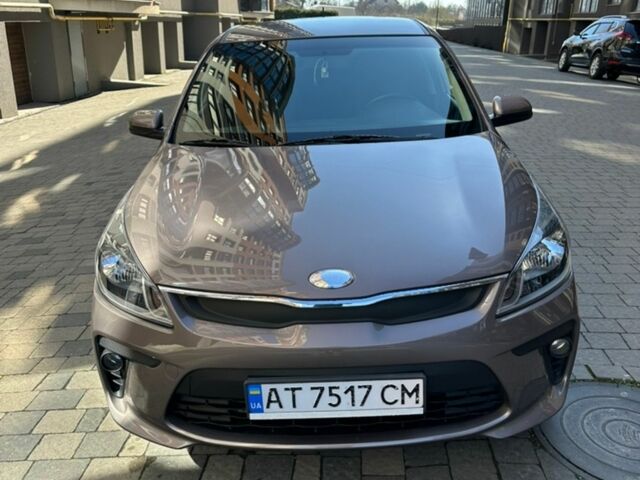 Коричневий Кіа Ріо, об'ємом двигуна 1.37 л та пробігом 129 тис. км за 11900 $, фото 1 на Automoto.ua
