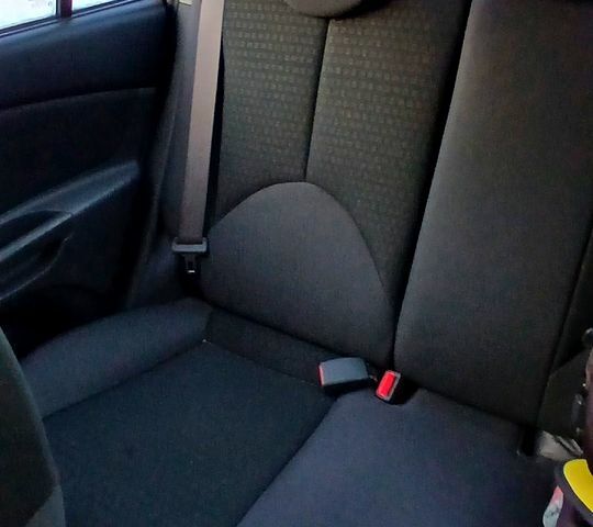 Червоний Кіа Ріо, об'ємом двигуна 1.3 л та пробігом 143 тис. км за 5000 $, фото 1 на Automoto.ua