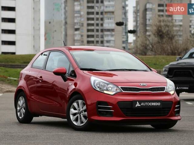 Красный Киа Рио, объемом двигателя 1.4 л и пробегом 77 тыс. км за 12000 $, фото 1 на Automoto.ua