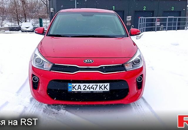 Красный Киа Рио, объемом двигателя 1.4 л и пробегом 84 тыс. км за 13950 $, фото 1 на Automoto.ua