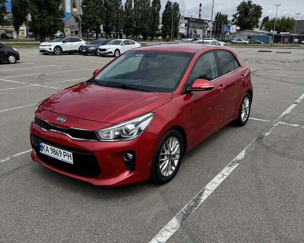 Червоний Кіа Ріо, об'ємом двигуна 1.37 л та пробігом 39 тис. км за 15200 $, фото 1 на Automoto.ua
