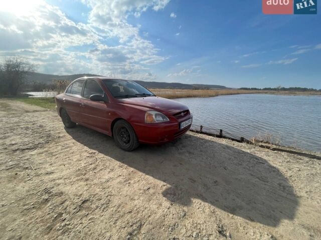 Красный Киа Рио, объемом двигателя 1.3 л и пробегом 40 тыс. км за 2400 $, фото 1 на Automoto.ua