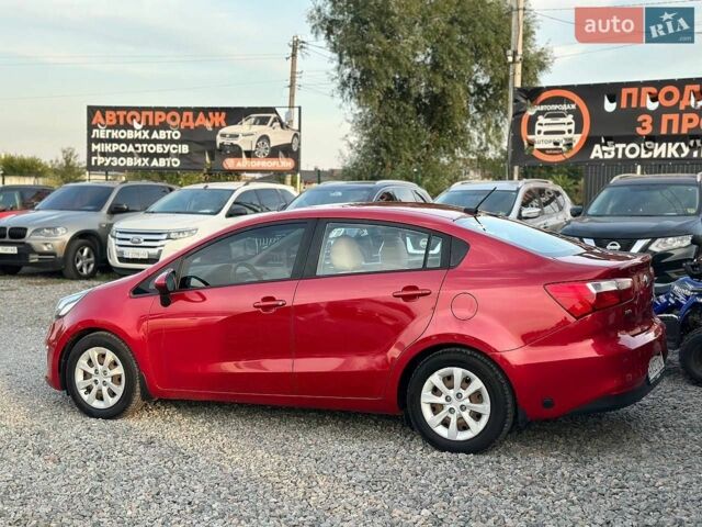 Красный Киа Рио, объемом двигателя 1.6 л и пробегом 75 тыс. км за 7800 $, фото 1 на Automoto.ua