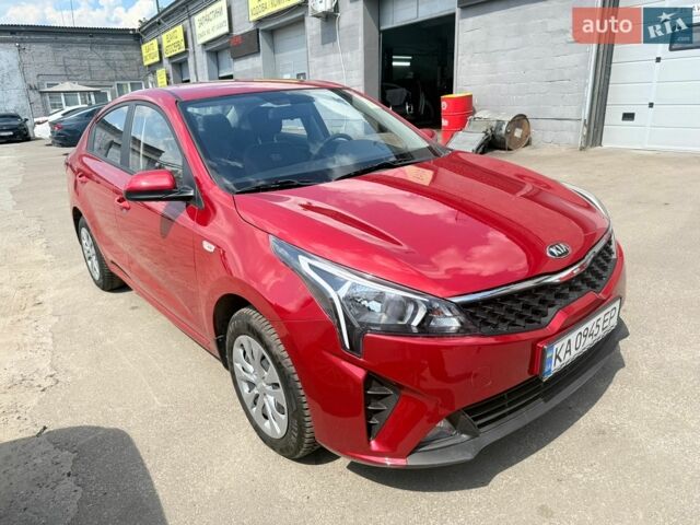 Красный Киа Рио, объемом двигателя 1.37 л и пробегом 10 тыс. км за 14800 $, фото 1 на Automoto.ua