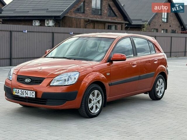 Киа Рио, объемом двигателя 0 л и пробегом 124 тыс. км за 3650 $, фото 1 на Automoto.ua