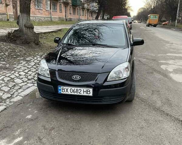 Киа Рио, объемом двигателя 1.4 л и пробегом 277 тыс. км за 4500 $, фото 1 на Automoto.ua