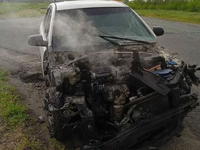 Киа Рио, объемом двигателя 1.6 л и пробегом 210 тыс. км за 1100 $, фото 1 на Automoto.ua